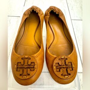 Tory Burch Reva sandals- caramel brown with same color logo. Size 7.